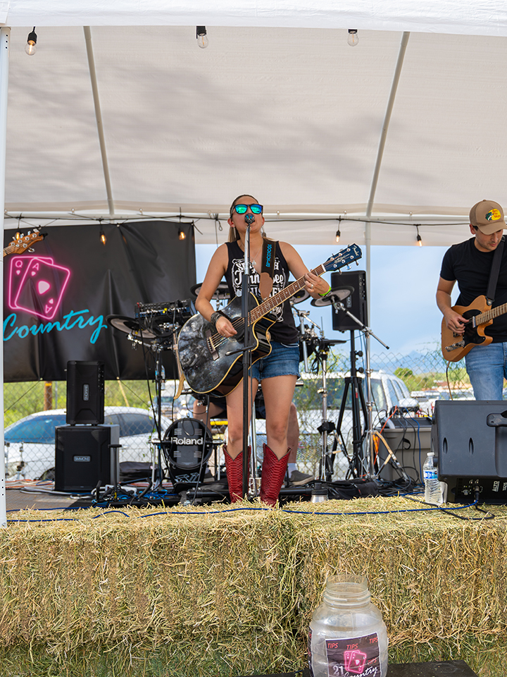 white-horses-ranch-live-music
